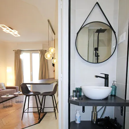 Clemenceau 2 Confortable Clim Et Dressing Proche Gare * Νίκαια